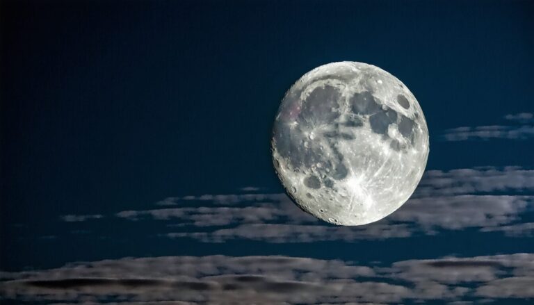 Pleine lune aujourd'hui : tout savoir sur ce phénomène lunaire